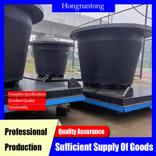 Dernière affaire concernant Cone Rubber Fenders from Hongruntong Marine Enhance Berthing Safety and Reduce Maintenance Costs