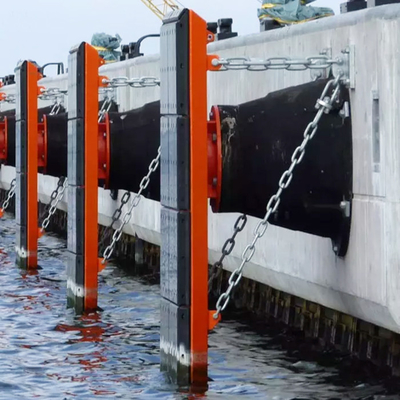 Type en caoutchouc SCN1600 de cône d'amortisseur de dock de haute performance pour la couchette