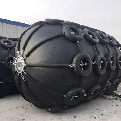 Dock standard 3.3*6.5M d'ISO17357 Yokohama Marine Rubber Fenders 50kPa