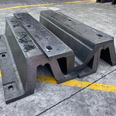 Absorption de haute énergie du caoutchouc naturel de Marine Dock Fenders Wear Resistant de voûte