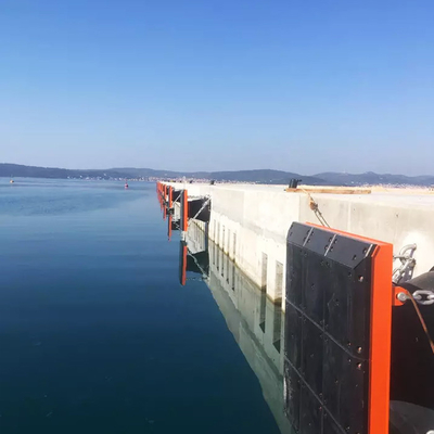 Bateau à haute densité du caoutchouc naturel accouplant des pare-chocs résistants à l'usure