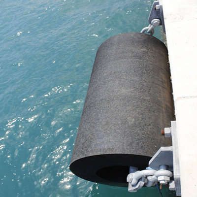 La cavité cylindrique O forment Marine Dock Bumpers NR/matériel de NBR