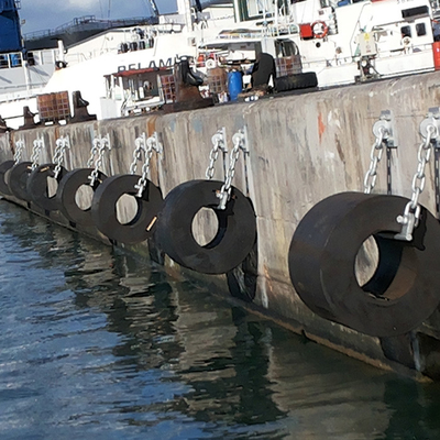 Matériel cylindrique du caoutchouc naturel SBR EPDM d'amortisseurs de bateau d'OEM