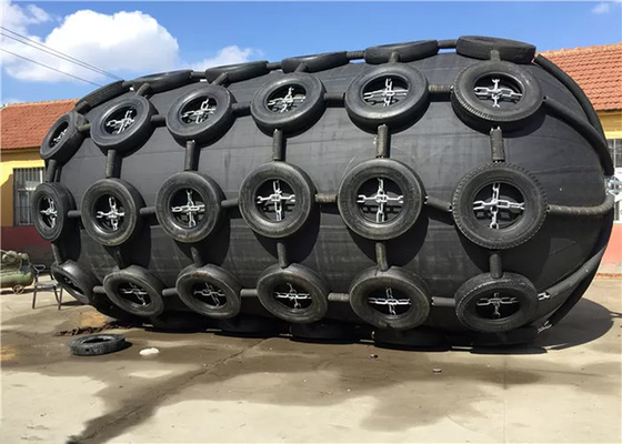 extra large enorme Yokohama d'amortisseur en caoutchouc pneumatique gonflable de 4.5*9m