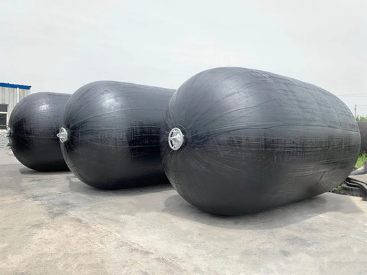 Marine Inflatable Yokohama Rubber Fender a adapté aux besoins du client pour navire-navire