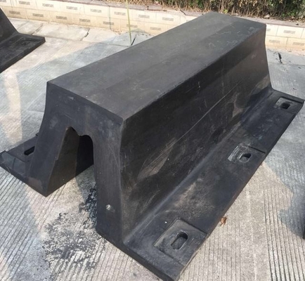 Couleur noire de voûte du caoutchouc naturel durable léger d'amortisseur pour Marine Vessels