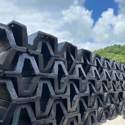 Couleur noire de voûte du caoutchouc naturel durable léger d'amortisseur pour Marine Vessels