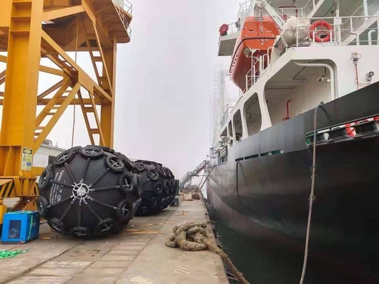 Amortisseur en caoutchouc pneumatique maritime à haute pression pour des opérations de Sts/transfert