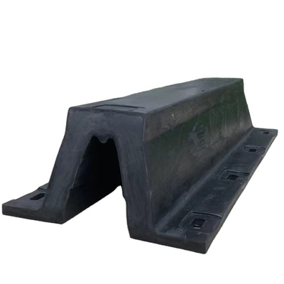L'OEM a adapté le type aux besoins du client Marine Rubber Fender For Boats de V