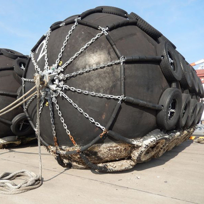 Une conception supérieure 80kPa Flottant Pneumatique Fenders en caoutchouc Protection sans précédent
