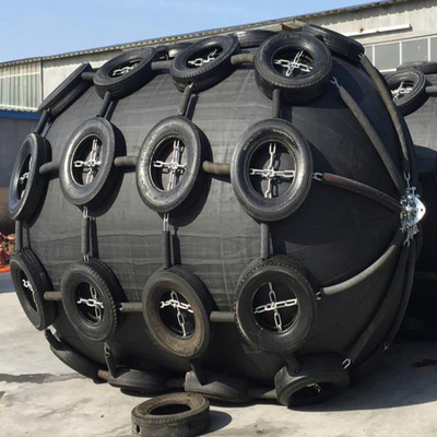 Une conception supérieure 80kPa Flottant Pneumatique Fenders en caoutchouc Protection sans précédent