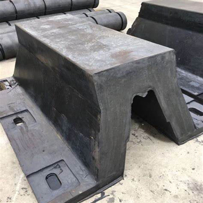 Dock de butoir de forme de v d'amortisseurs de Marine Structures Protection Rubber Boat