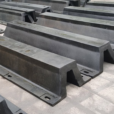 Dock de butoir de forme de v d'amortisseurs de Marine Structures Protection Rubber Boat