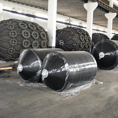 3.3*6.5m Fender à mousse flottant Offshore / Amarrage / Port / Port / Ferry pour les marines navales