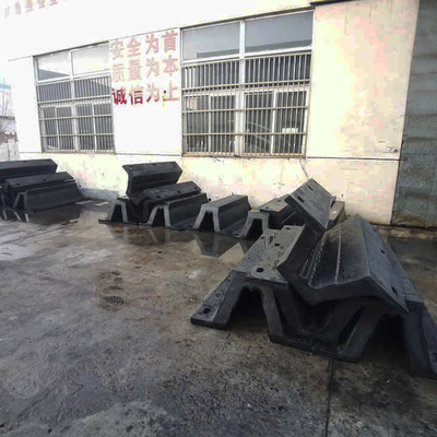 OEM Marina Fenders Dock / Port / Barque en caoutchouc en forme de V