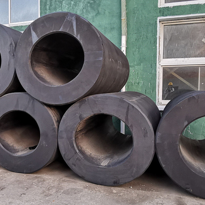 Des déflecteurs de marine cylindriques de 2000 mm améliorent la sécurité maritime
