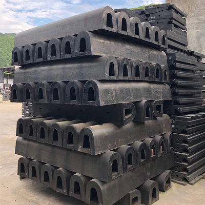 Fenders de type D pour bateaux Fenders en caoutchouc pour bâtiments en acier de quai