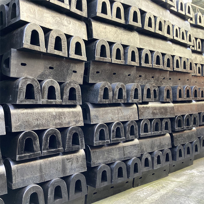 Fenders de type D personnalisés Fenders en caoutchouc pour les applications maritimes et des bateaux
