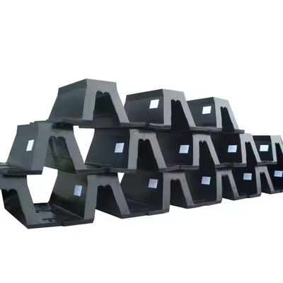 500H X 1500mm V type coussins de détecteur en caoutchouc résistant aux chocs lourds