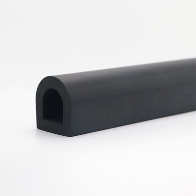 Défense de type D Construction durable Haute résistance aux chocs Installation facile sur les navires