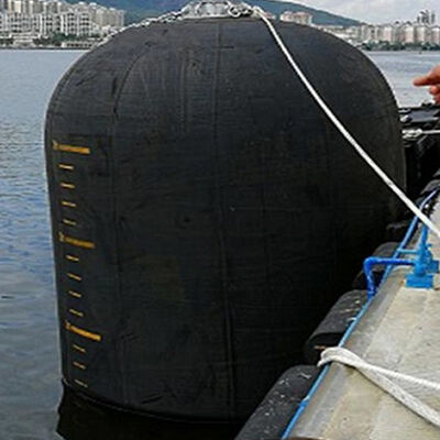 Résistance à l'impact élevée Dock Fender Performances stables Fort soutien structurel