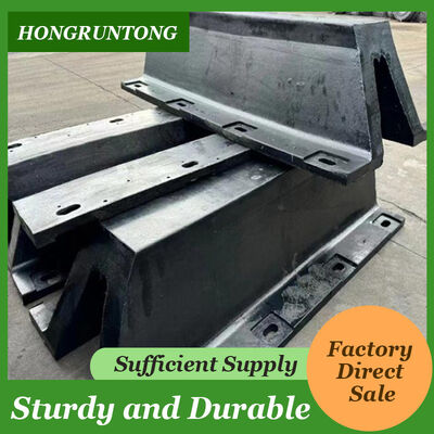 Résistance à l'usure élevée, absorption d'impact supérieure, caoutchouc de qualité marine durable