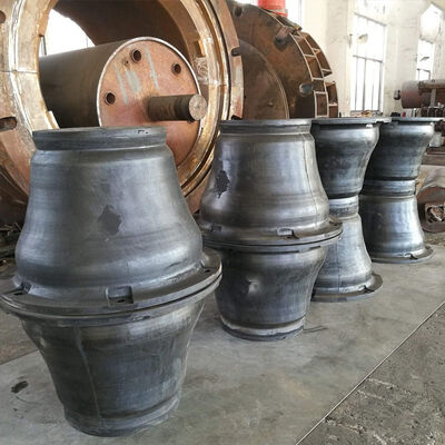 Fender en caoutchouc de quai Résistance aux chocs supérieure Construction en caoutchouc durable