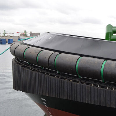 Tug Boat Fenders Heavy Duty Design High Abrasion Resistant Customized Size for Marine Protection