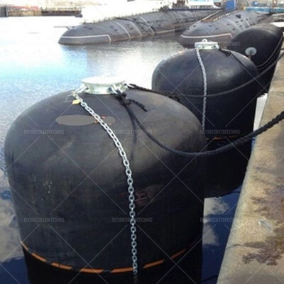 Fenders sous-marins à faible force de réaction Résistance à l'usure Résistance au tampon de choc pour l'amarrage maritime