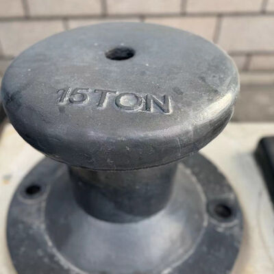 Charges de cycle élevées Résistance à la charge du vent élevée Protection marine avancée contre la corrosion Bollards d'amarrage pour les applications maritimes et des quais